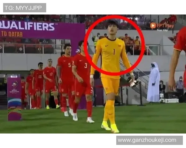 足球明星的霸气瞬间展现他们无与伦比的球场魅力与风采